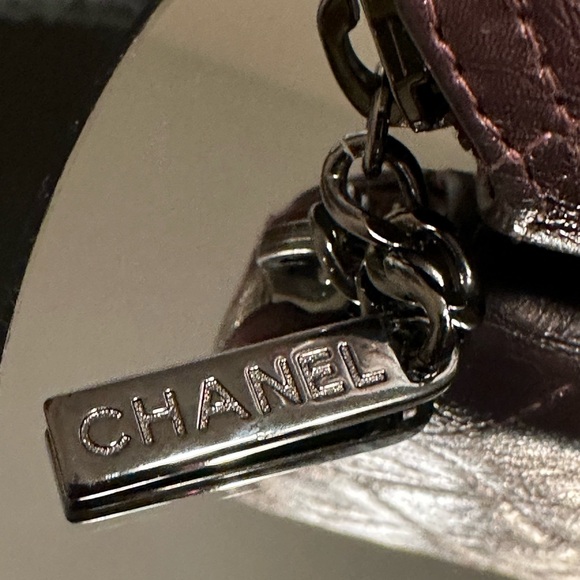 Authentic Chanel Matelasse Long Wallet Round zipper Leather purple. - Picture 13 of 17